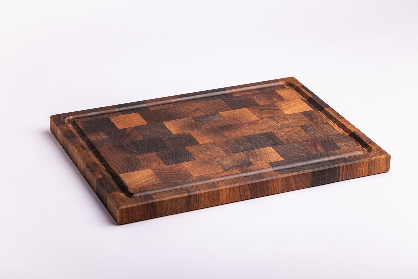 Hirnholz-Schneidbrett aus Nussbaumholz 380x280x25 mm (Kopie)